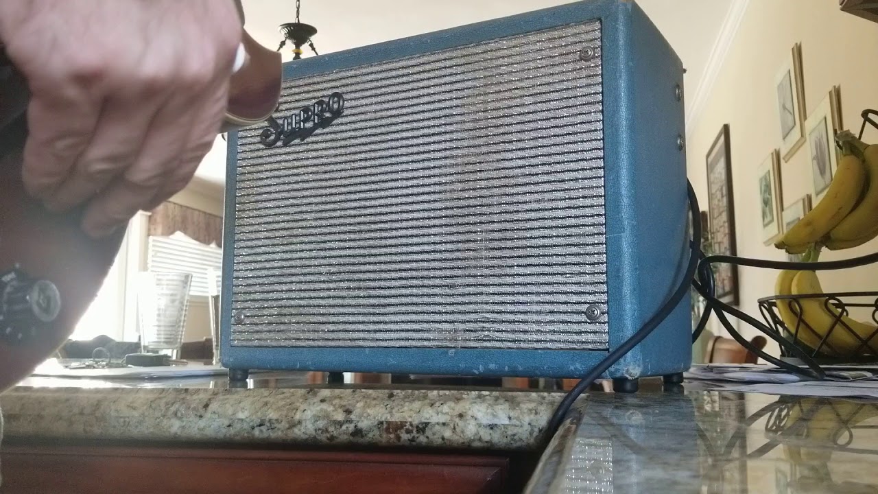 1960's Supro Super 1606 demo / review