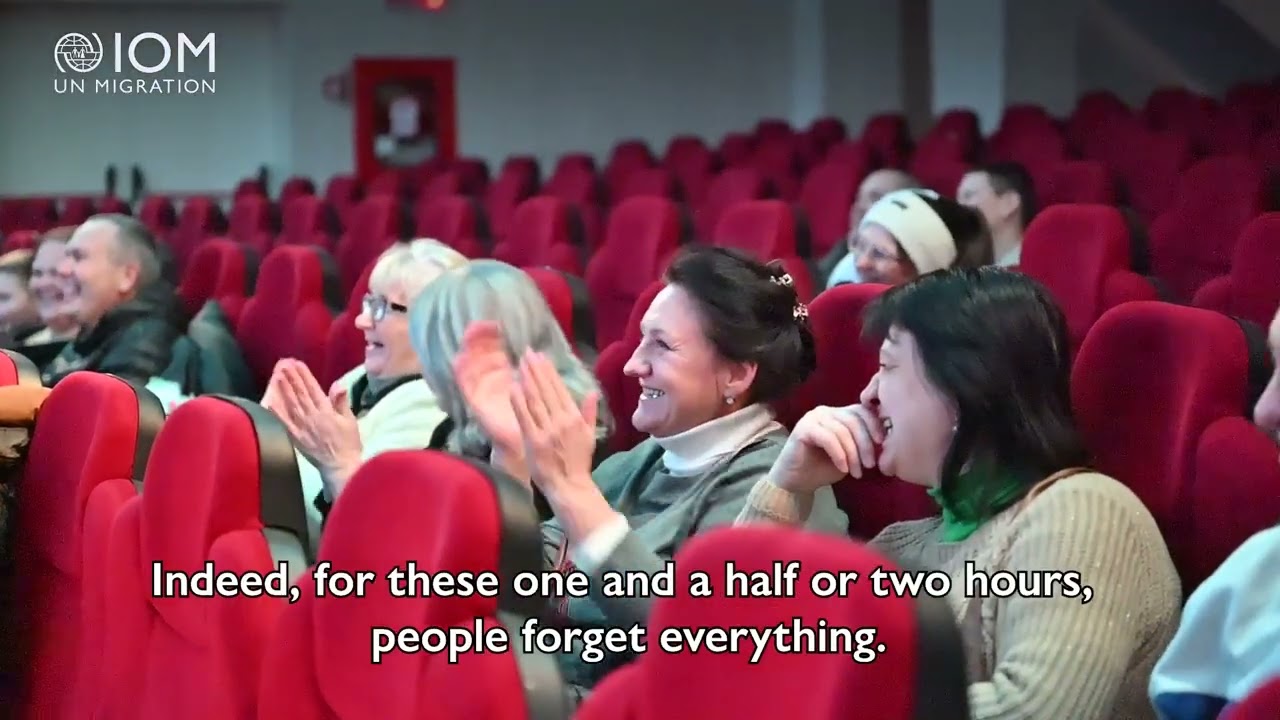 Meet Impro Dzyga, a Ukrainian improv group established by IOM Romania