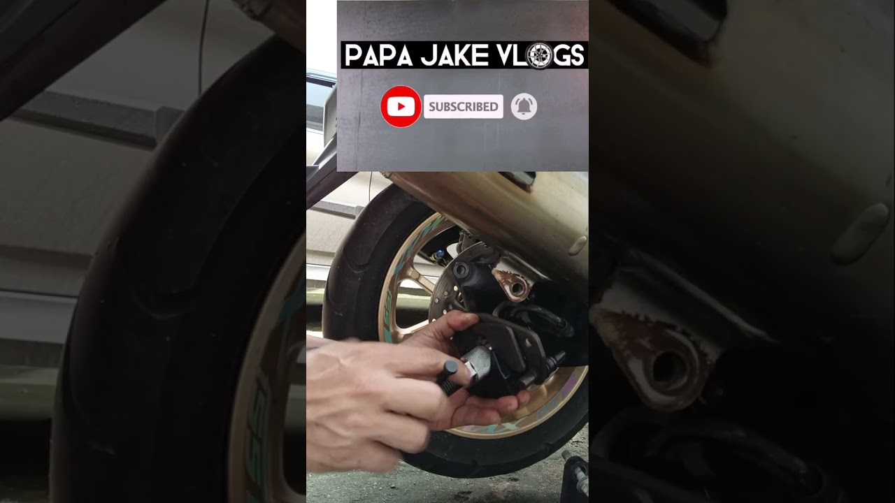 Nmax v2 rear brakepad replacement #yamaha #nmax #trending #fyp #fyppage