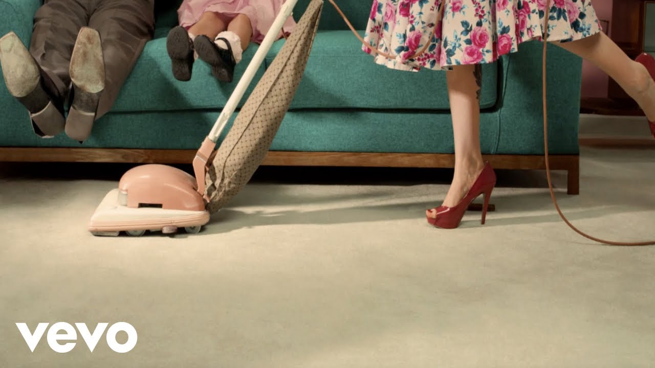 Bri Bagwell - Don't Tell Daddy (Official Lyric Video)