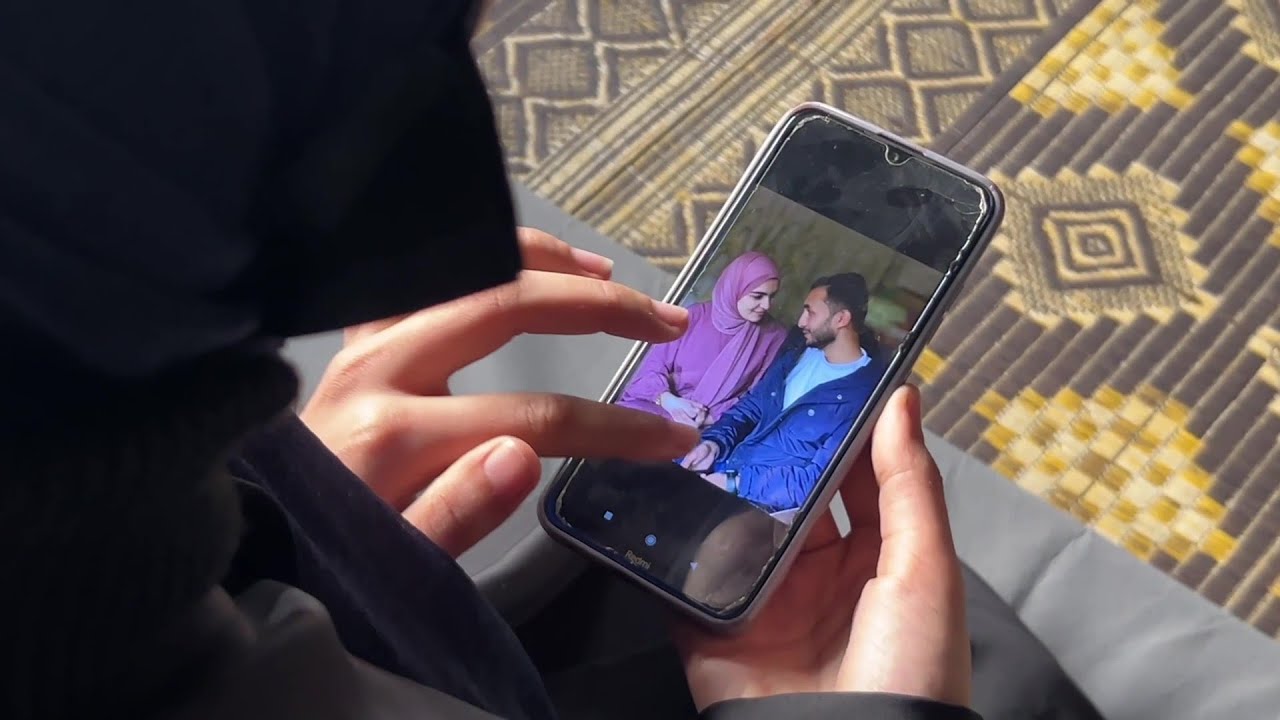 ملك أبو العمرين تفقد خطيبها شهيداً في غارة إسرائيلية وسط قطاع غزة قبل يوم من موعد زفافهما