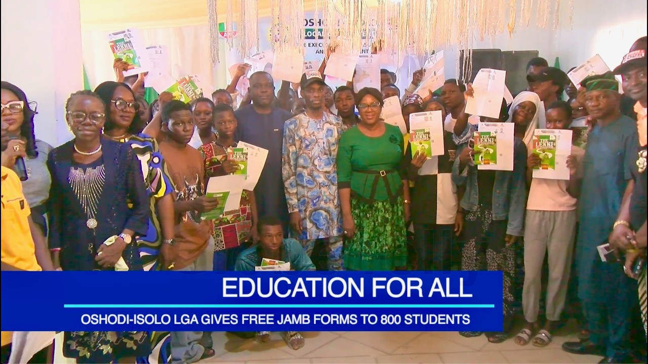 OSHODI-ISOLO LGA GIVES FREE JAMB FORMS TO 800 STUDENTS