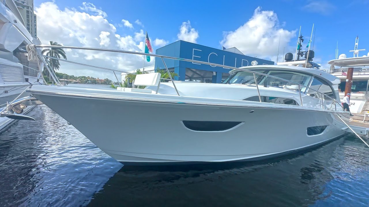 New Boat Builder Alert | Eclipse Yachts 505