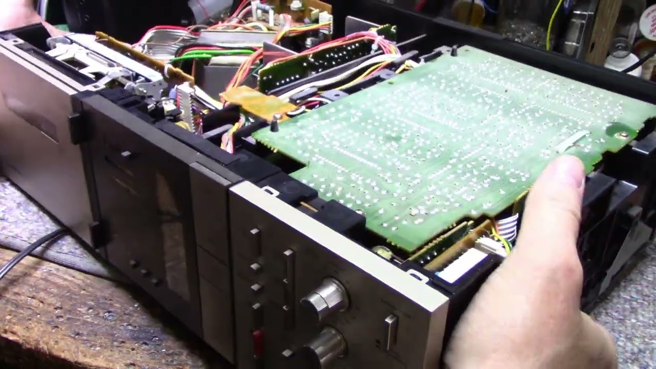 Pioneer CT-8R Cassette Deck - Repairs (Ep. 129)