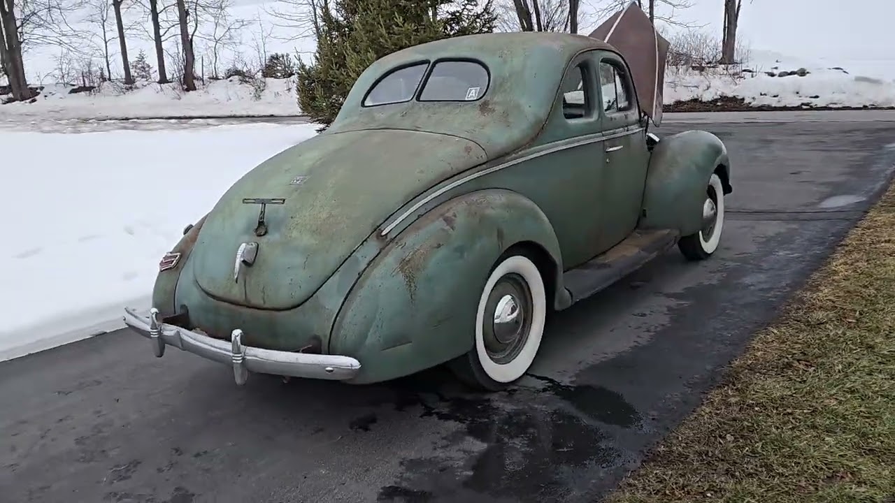1940 Ford Standard Busniess Coupe