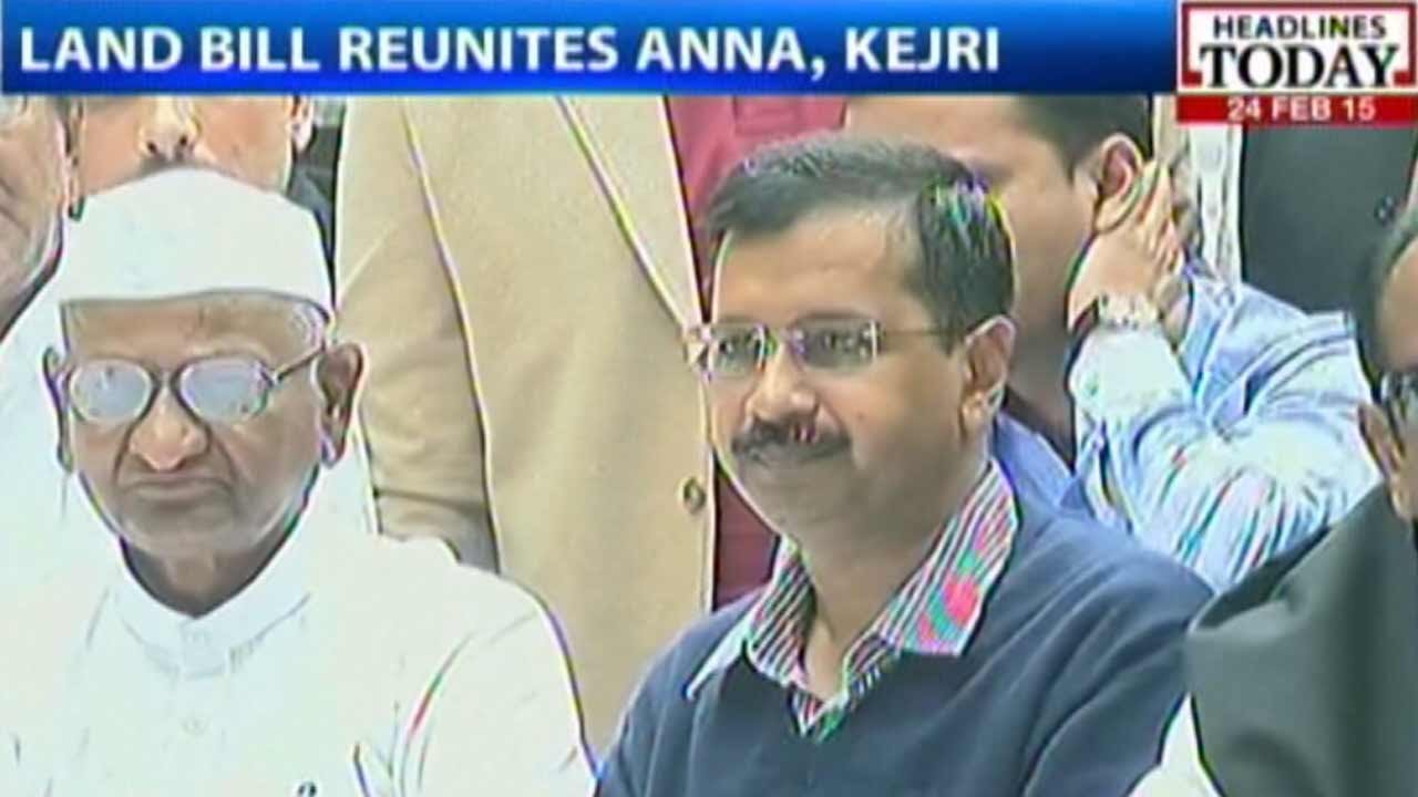 Land Acquisition Bill: Anna-Kejriwal Take On Modi Government