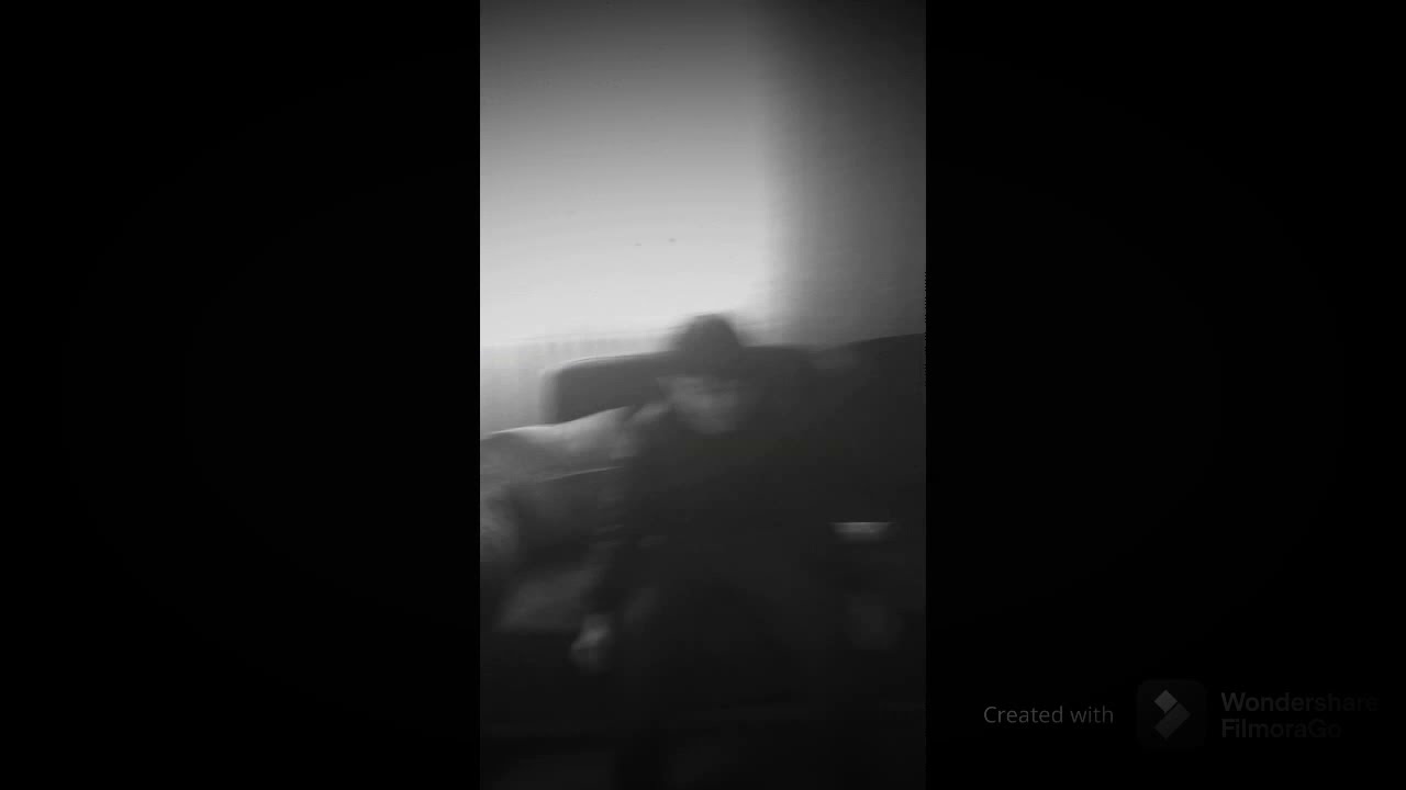 Davetsiz Misafir: HD Korku Komik Film.