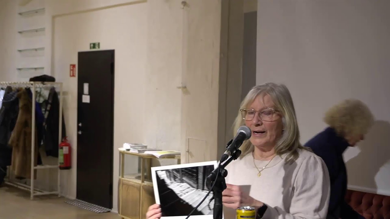 Dag Selboskar. Tema: Hjørne/r PAPIR