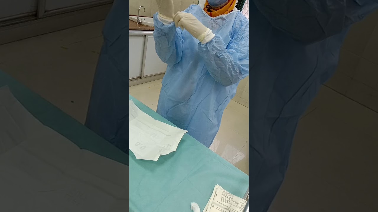 محاضرة  تقنى ( surgical glove and gowning technique ( open methodد/ولاء السيدالفرقةالثانية6/11/2020