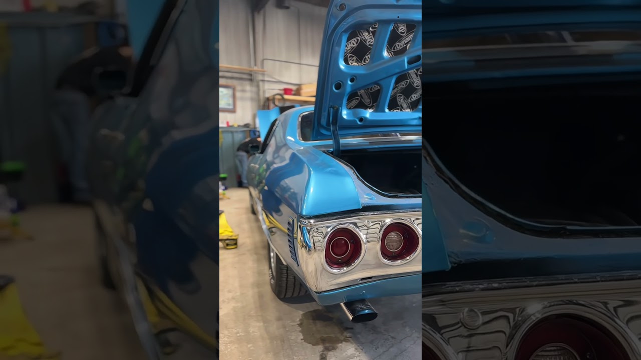 Checking in this beautiful 1972 Chevelle Malibu! 