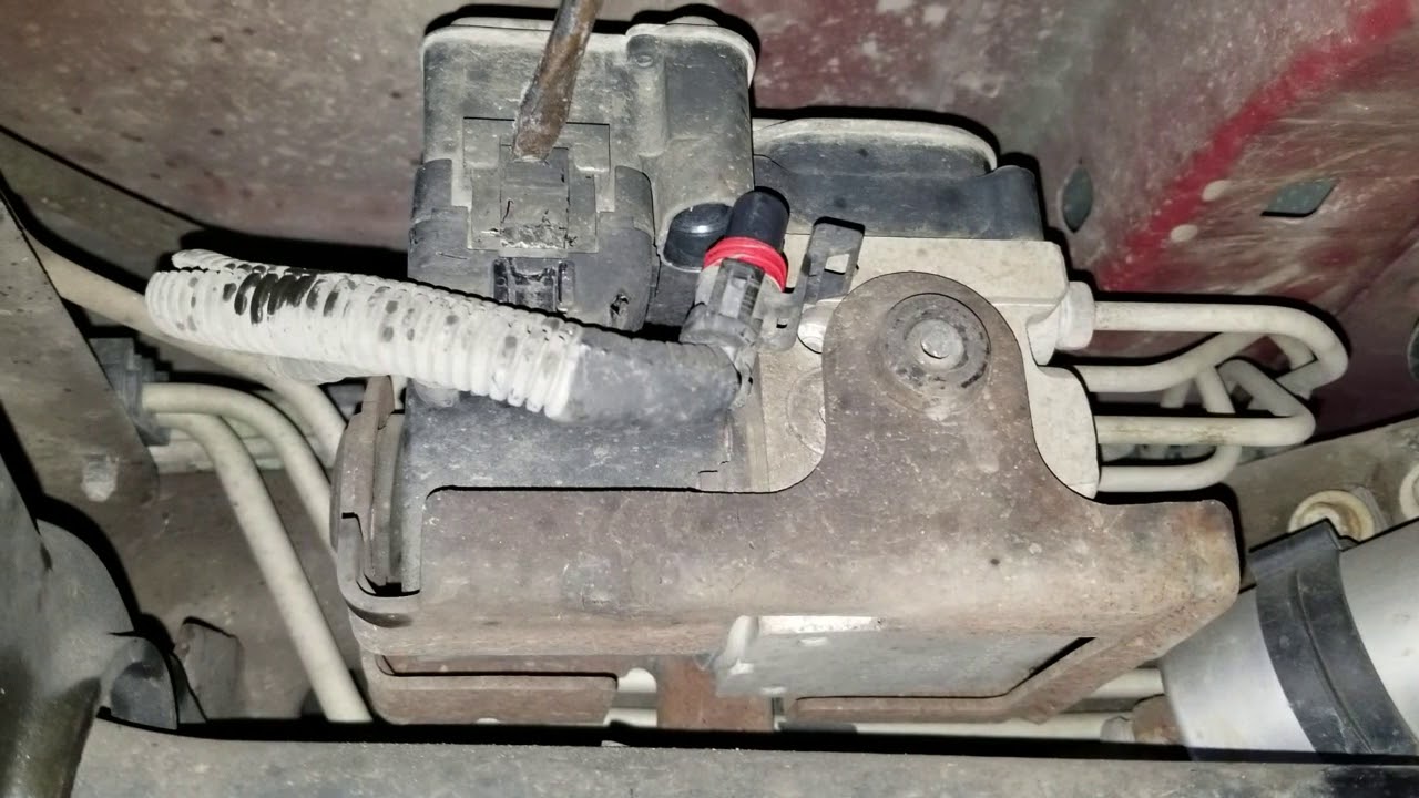 Решение проблемы с ABS/тормозным индикатором на грузовике GMC Chevy C0265