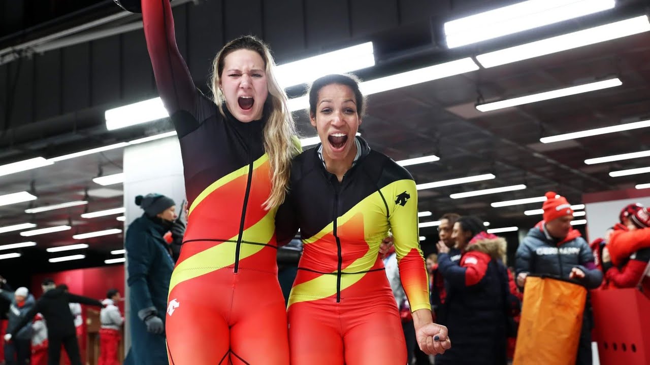 Zwei Olympionikinnen ziehen sich für den PLAYBOY aus
