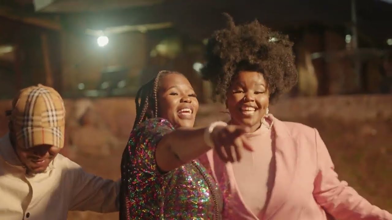 Wanitwa Mos x Nkosazana Daughter & Nobuhle - Moyo Ongcwele (feat HarryCane) (Offical Music Video)