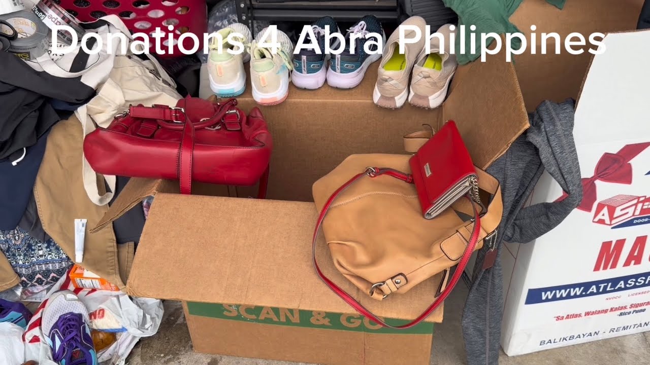 Charity Vlog, I love Katutubo girls. Donating packages for them 