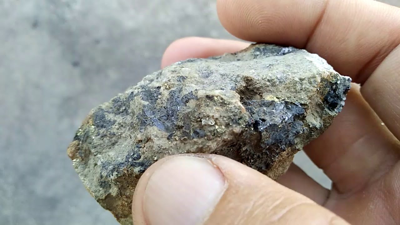 HOW TO KNOW IF THE ROCK IS 