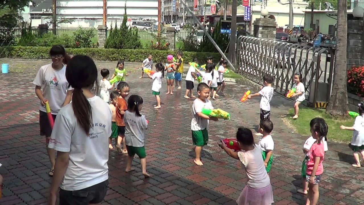 201307230948新佳育幼兒園~(小 小班)體能課{給水玩}
