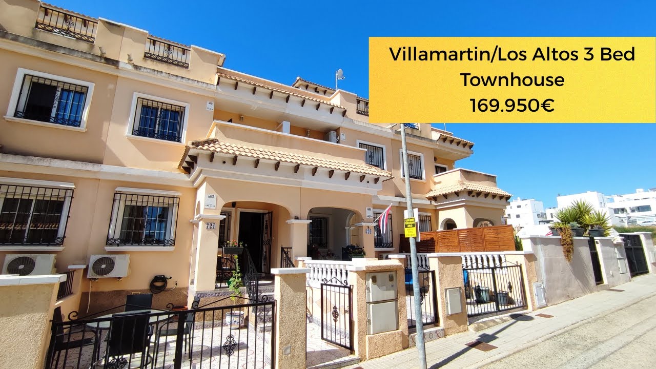 169,950€ Los Altos / Villamartin 3 bed 2 bath townhouse fully equipped. AC, com pool