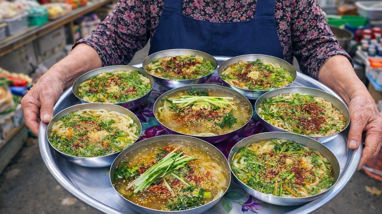 안 먹으면 손해라는 최고의 시장 국수?! Korean street food