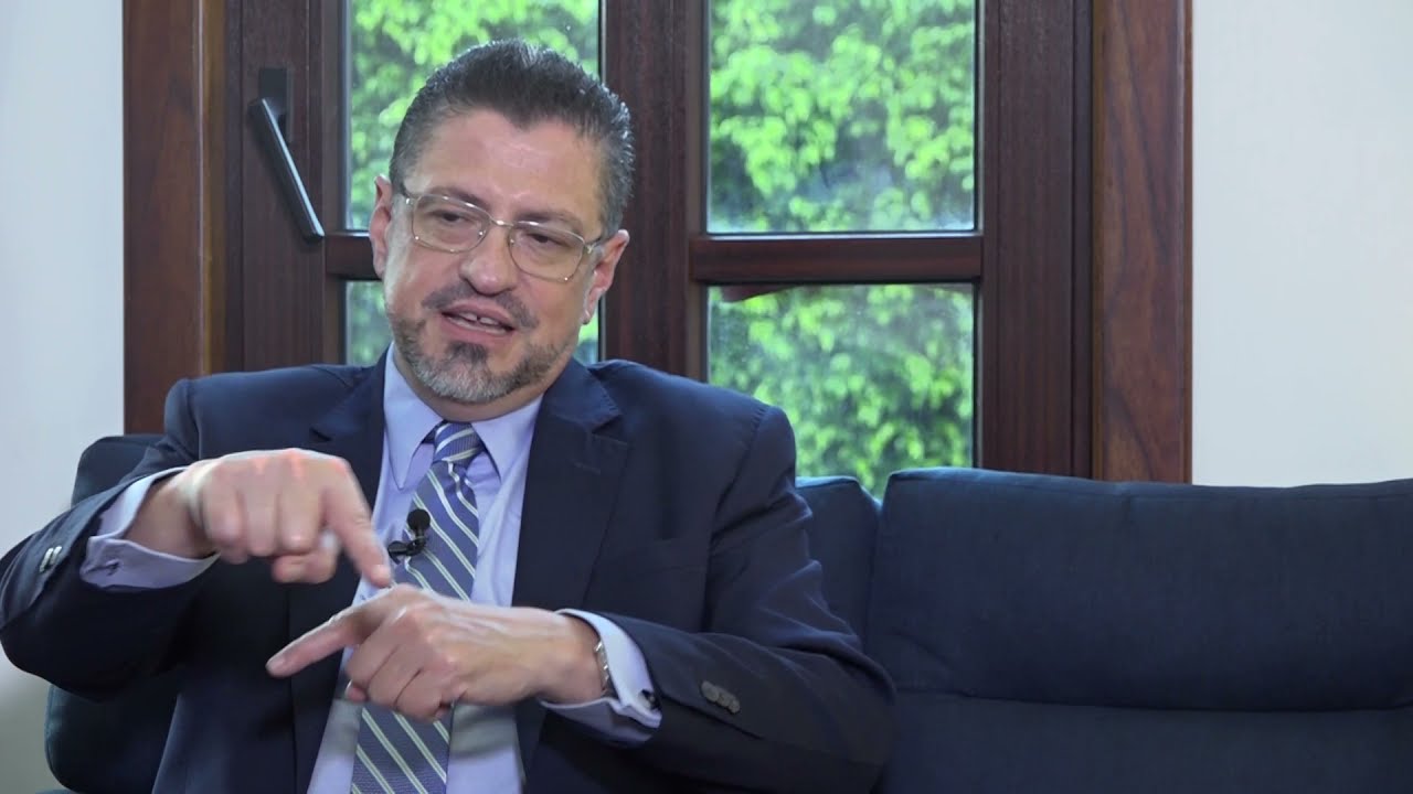Perspectivas, Democracia Bicentenaria: Rodrigo Chaves Robles (Entrevista)