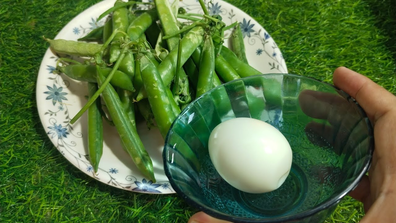 একটা ডিম দিয়ে কড়াইশুঁটির অসাধারণ রেসিপি সহজ ও মজাদার নতুন রান্না।। Koraishutir Dim Recipe....