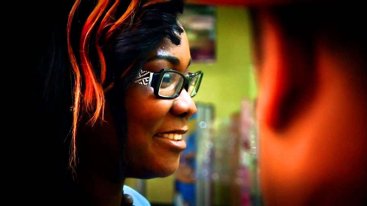 Anges d'Afrik - Tu n'es pas Net (feat Lady V & K'ribean Afrika) [Clip officiel HD]