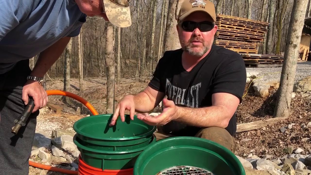 Gold panning and classification tips