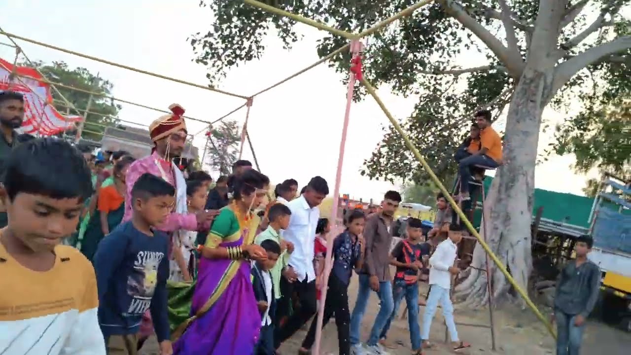 babul ka he ghar gori .bidai song by sairaj band