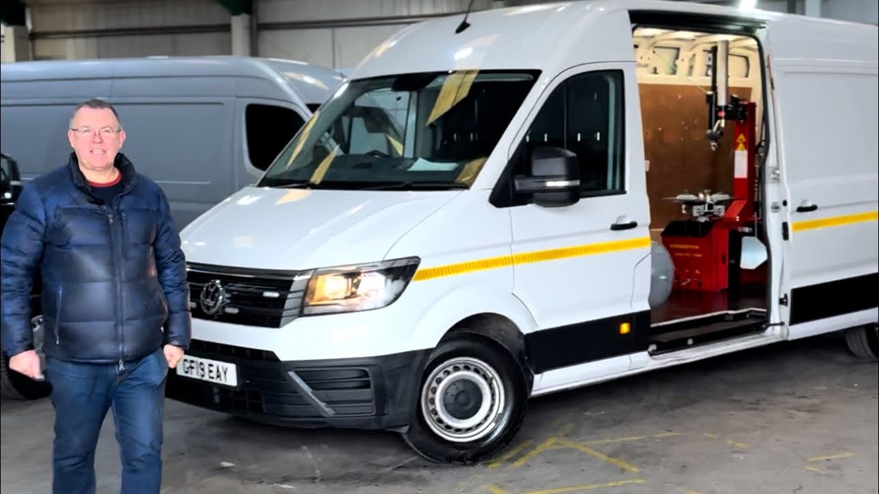 Volkswagen Crafter Mobile Tyre Van 5TH VAN For Sefton