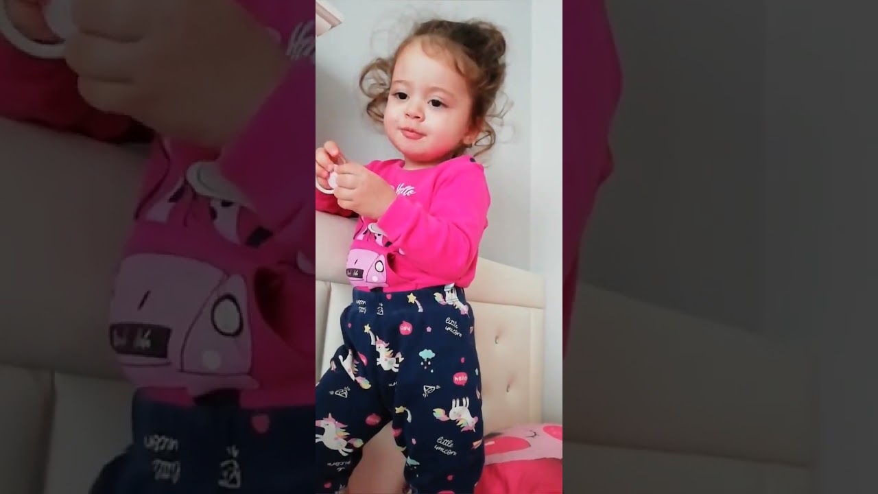 O konuşmaların O Şarkıların beni benden alıyor Almina 😍