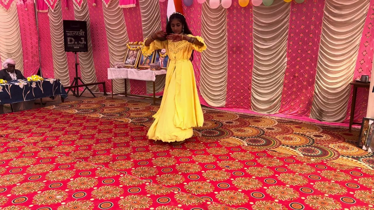 Anushka #dance #dancevideo #republicday #schoolfunction 