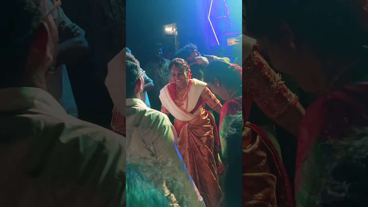 The bride didn't do the dance normally, but she danced with her aunt and uncle #viral #ytshorts