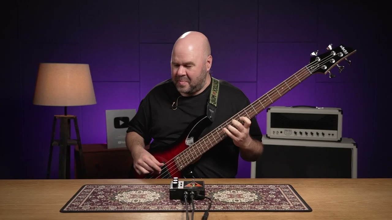 BEHRINGER BASS BRASSMASTER FUZZ