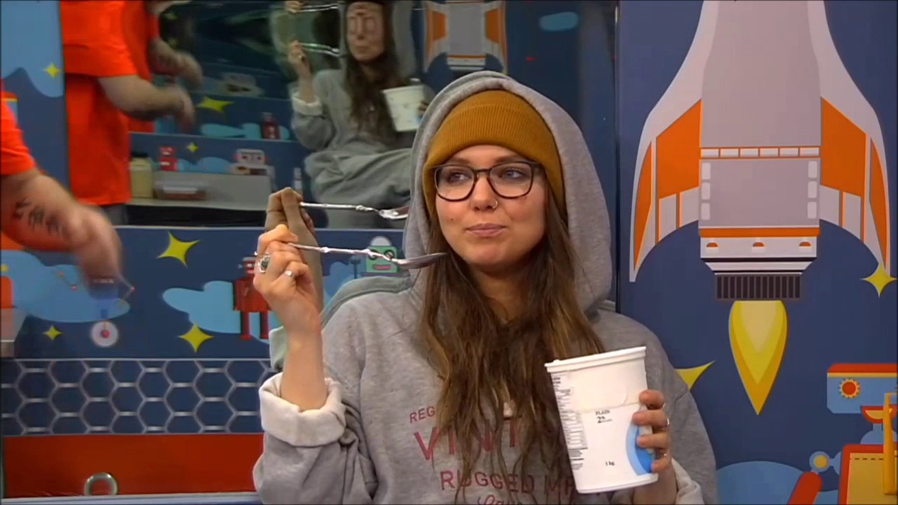 Big Brother Canada 5 - Dillon Right Before Emily Convo - Live Feeds