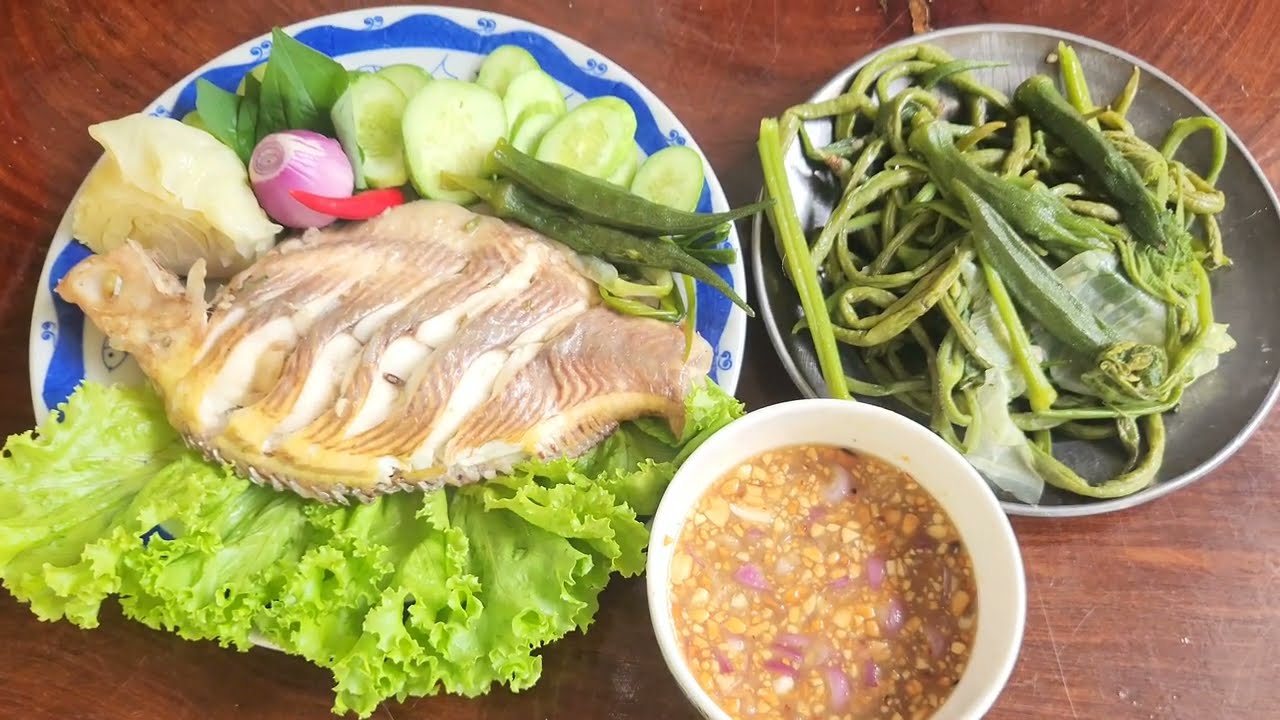 Cooking steamed fish របៀបចំហុយត្រីរស់ជាតិឆ្ងាញ់ #cooking 
