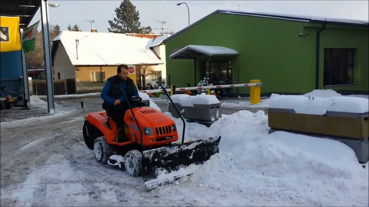 Radlice na sníh VARES 1,4 m KOMFORT se traktorem KARSIT K 22/102 4WD TURBO JEEP