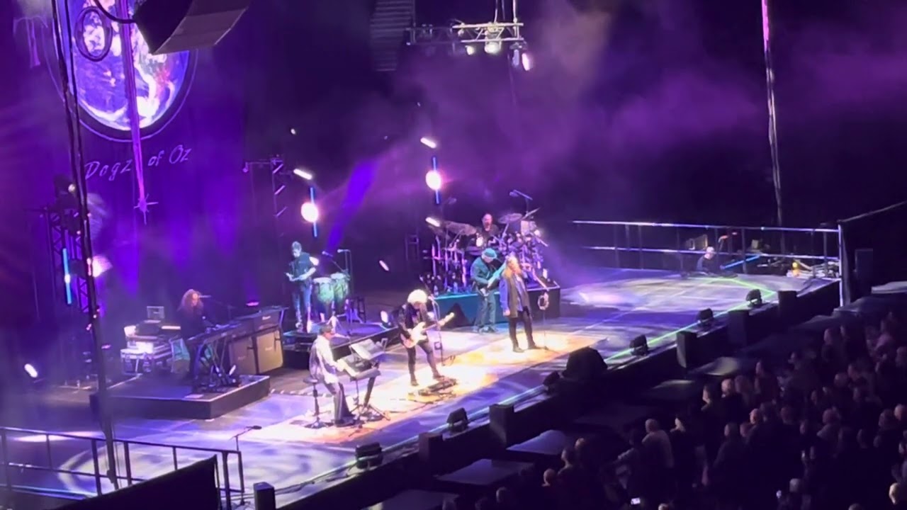 Toto - I Won’t Hold You Back , Manchester Arena 4th February 2025