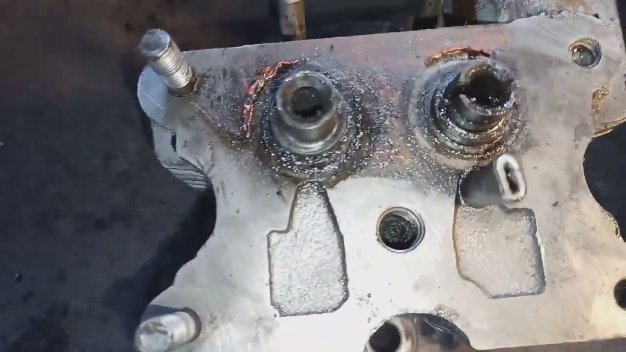Głowica S301D &ndash; nagar i jego wpływ na działanie silnika 🔧🔥