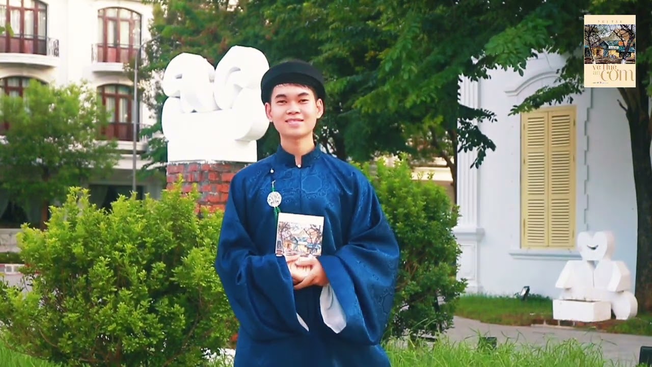 LOP 12A1 THPT Bùi Thị Xuân, Về Huế ăn cơm