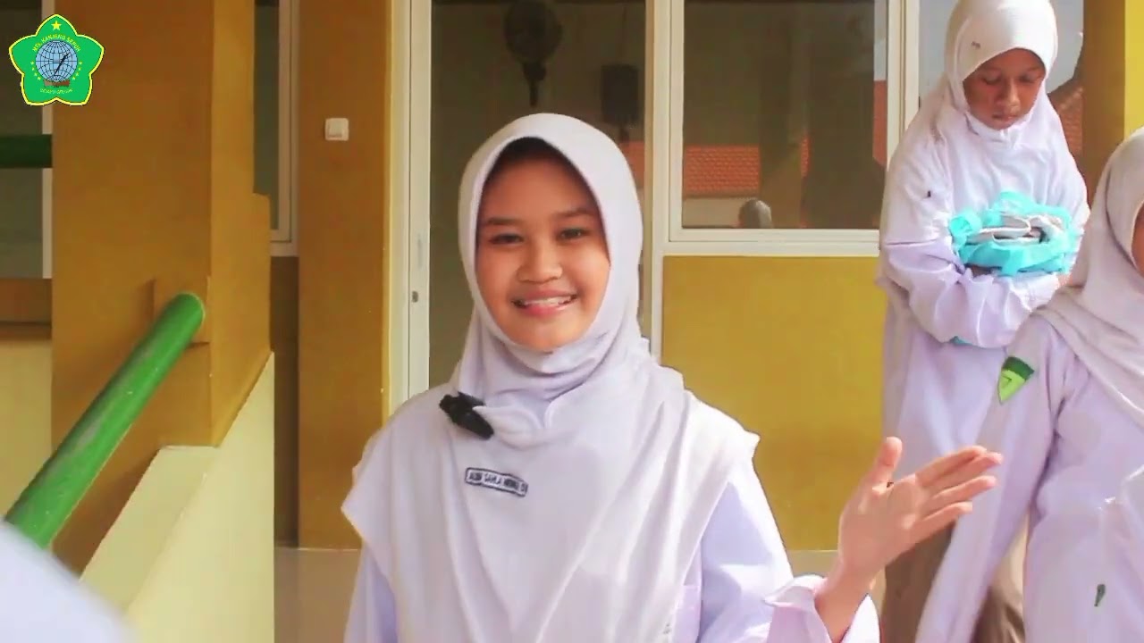 LOMBA VLOG PORSENI MTs Kab. GRESIK 2025 | ALENA SAHLA NEBRIZAH DEALOVA | MTs. Kanjeng Sepuh Sidayu