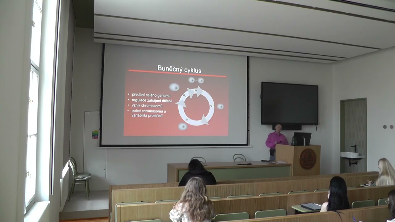 Evoluce vývojového cyklu (Jaroslav Flegr, 2025)