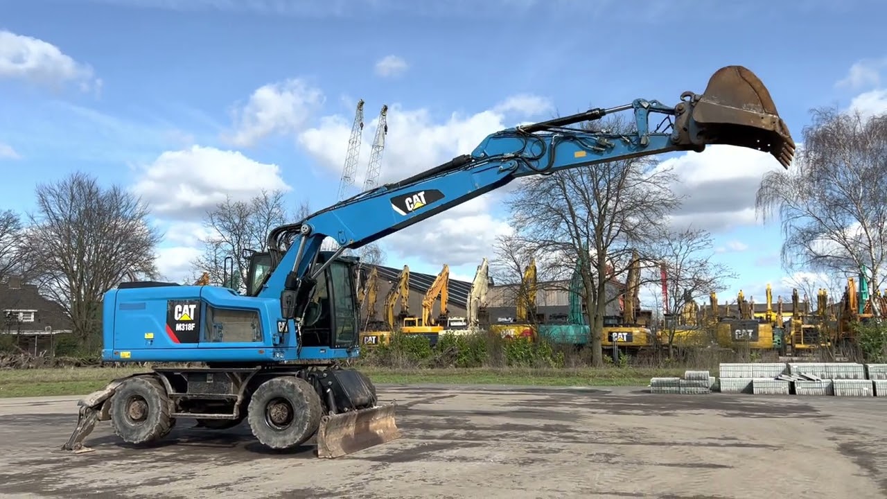Caterpillar M318F Mobile Excavator - Year: 2015 (Refnr. BM4982)