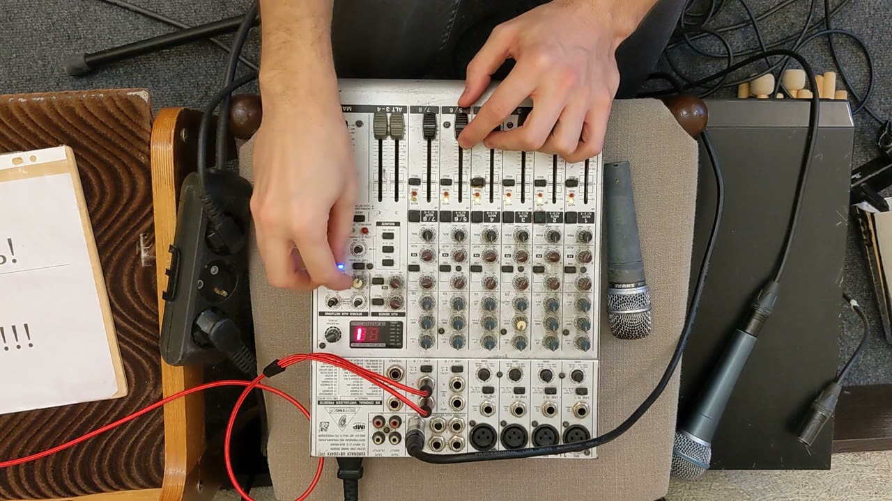 Behringer Eurorack UB1204FX Pro