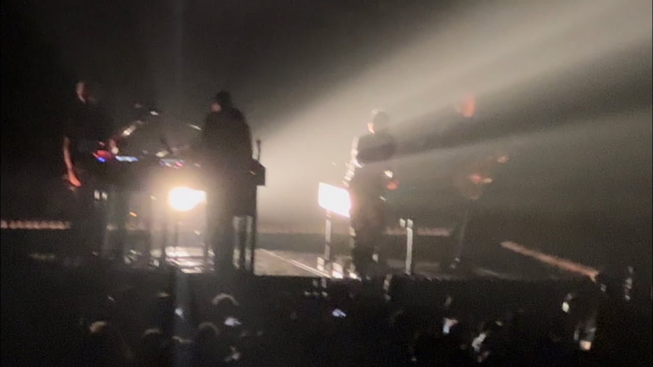 NIN, The Hand That Feeds live in DC.  Sounded so good live, the whole show was amazing!🤘🏼🔥