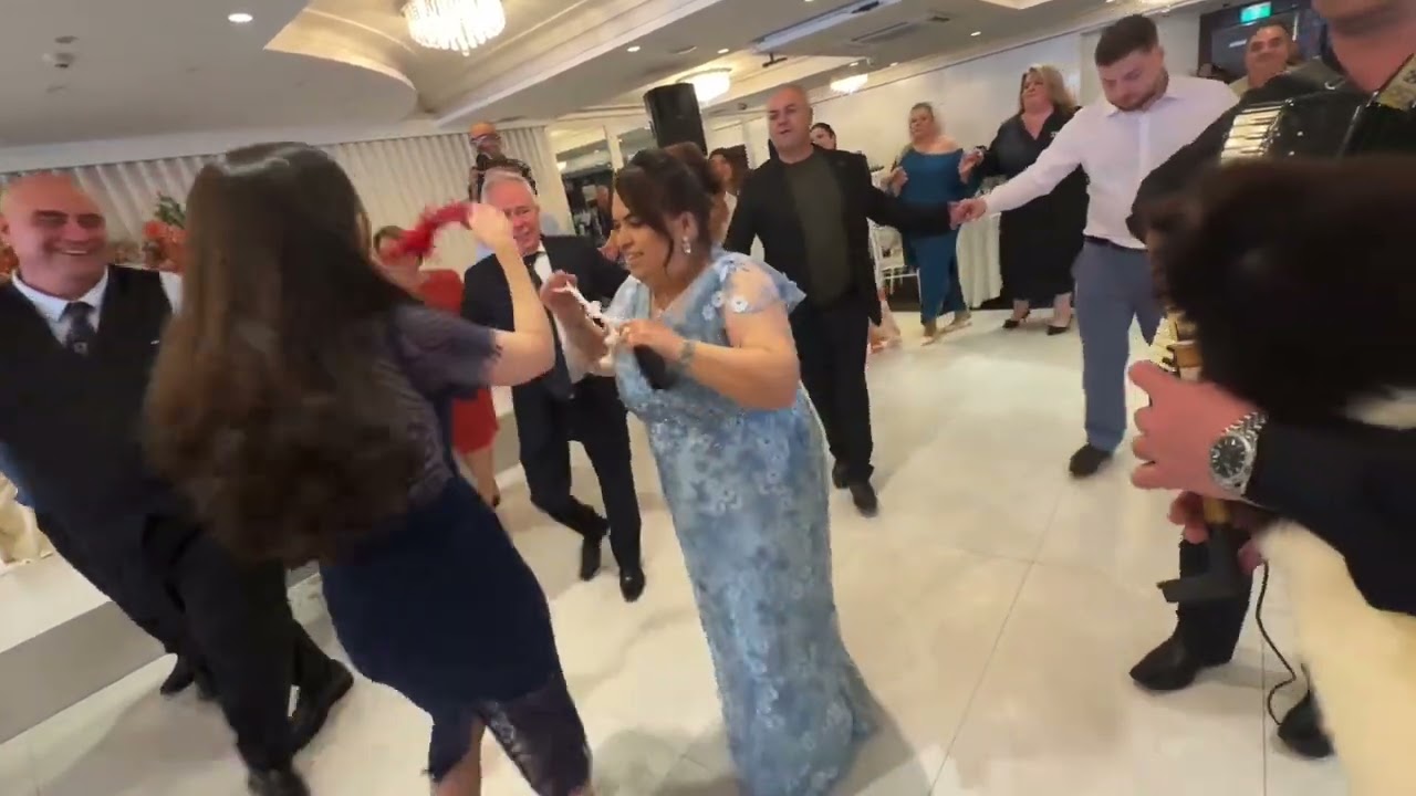ZA DEDOVCITE I BABITE NA MALIOT ADRIJAN -KRSTEVKA MAKEDONSKA