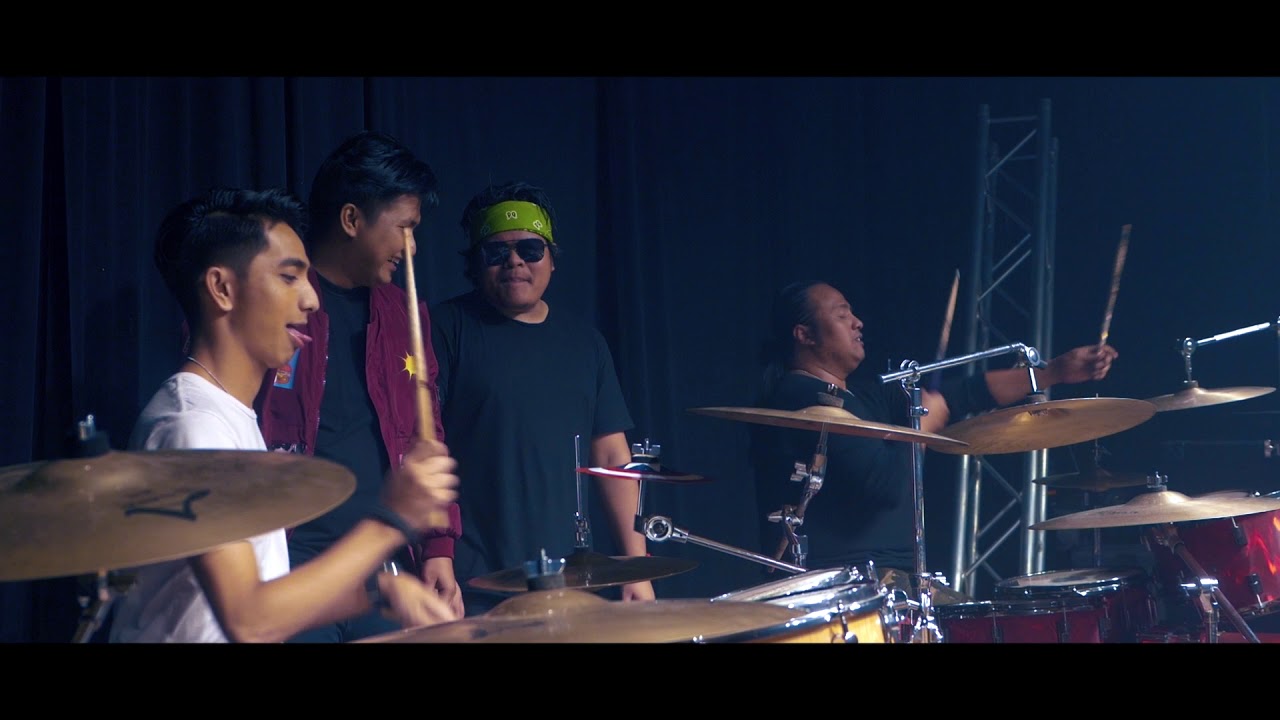Floor 88 vs Harry Khalifah (Drum Battle)