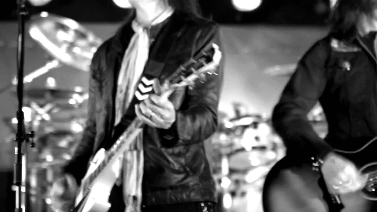 BLACK STAR RIDERS - Hey Judas (OFFICIAL VIDEO)