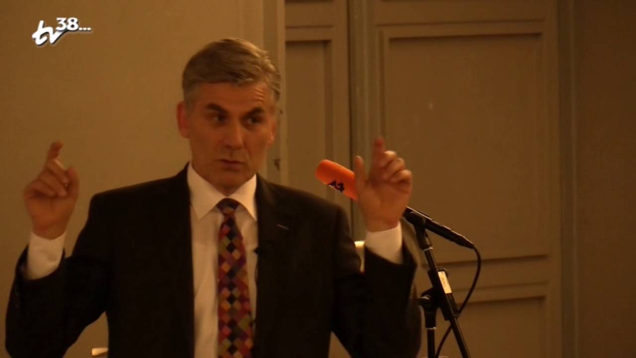 MATERIE UND GEIST 2016: Nahtoderfahrungen Prof. Torsten Passie Teil 2 - Podiumsdiskussion -