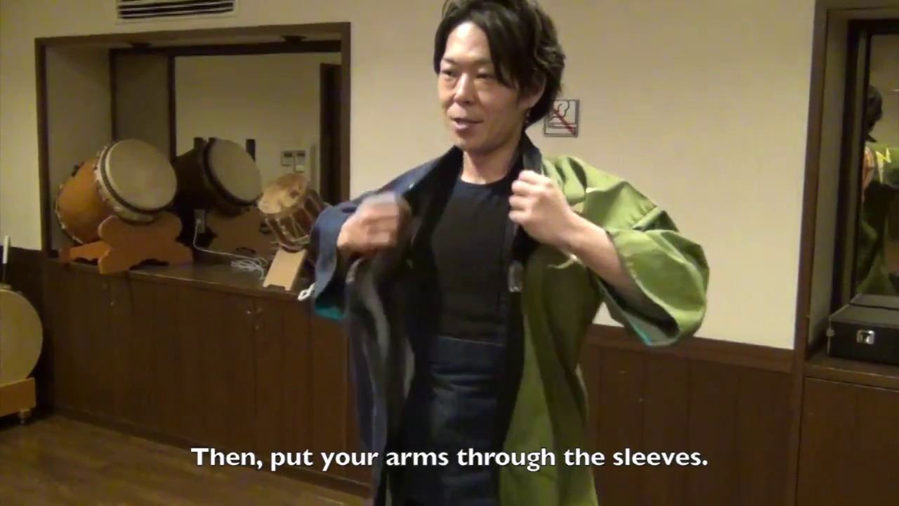 Costuming 101: Hanten and Obi (2/3) - Wearing Hanten and Tying Obi (otoko-musubi)