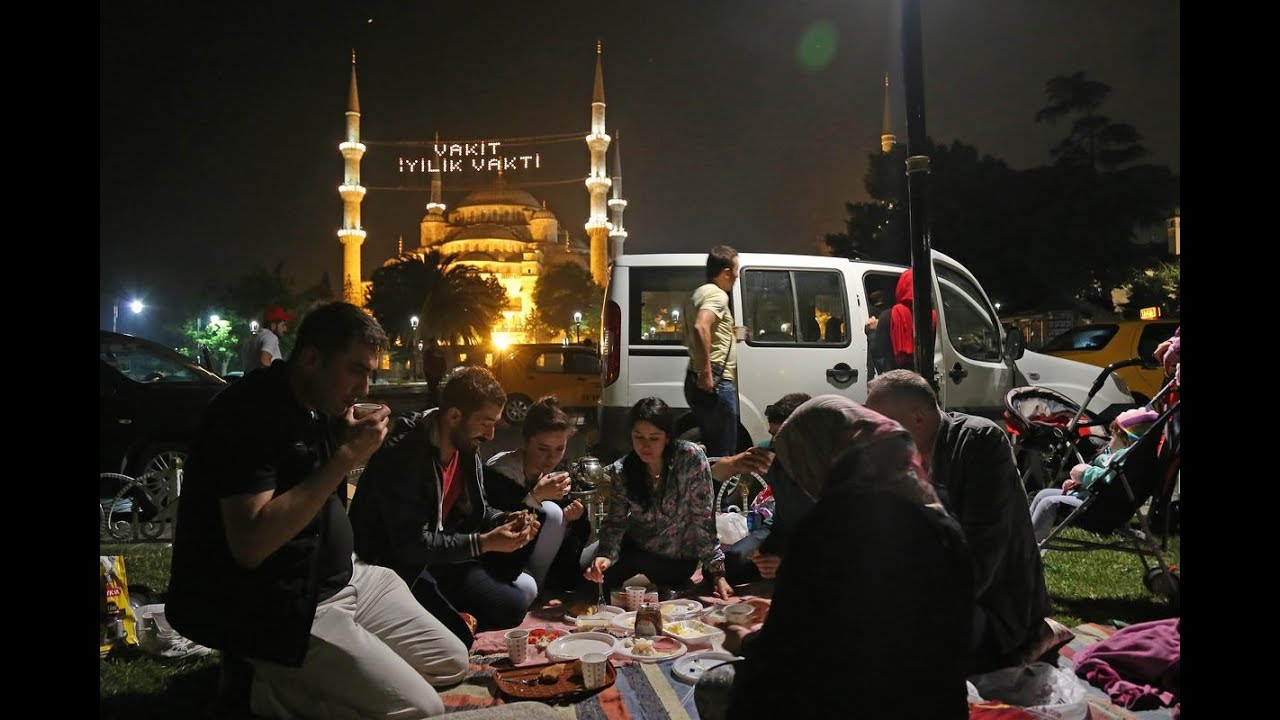 رمضان في تركيا - خارج المكان