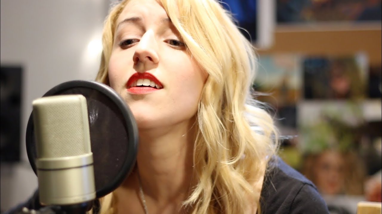 Sailing - Christopher Cross  (Lea Sanacore acoustic cover) | On iTunes & Spotify